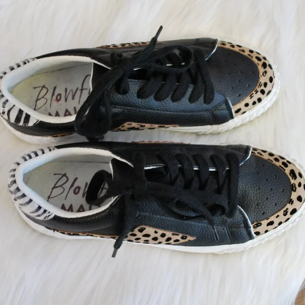 Blowfish Willa Black Sand Pixie Leopard Zebra Sneakers 9.5